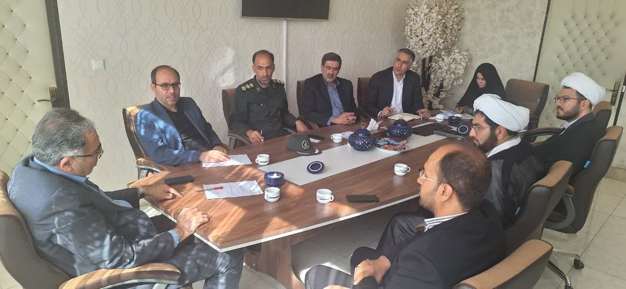 جلسه هماهنگی مراسم تکریم و معارفه امام جمعه مرند در فرمانداری برگزار شد