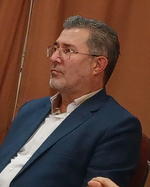 احدی : ۶ شعبه دادگاه صلح‌ در مرند داریم.