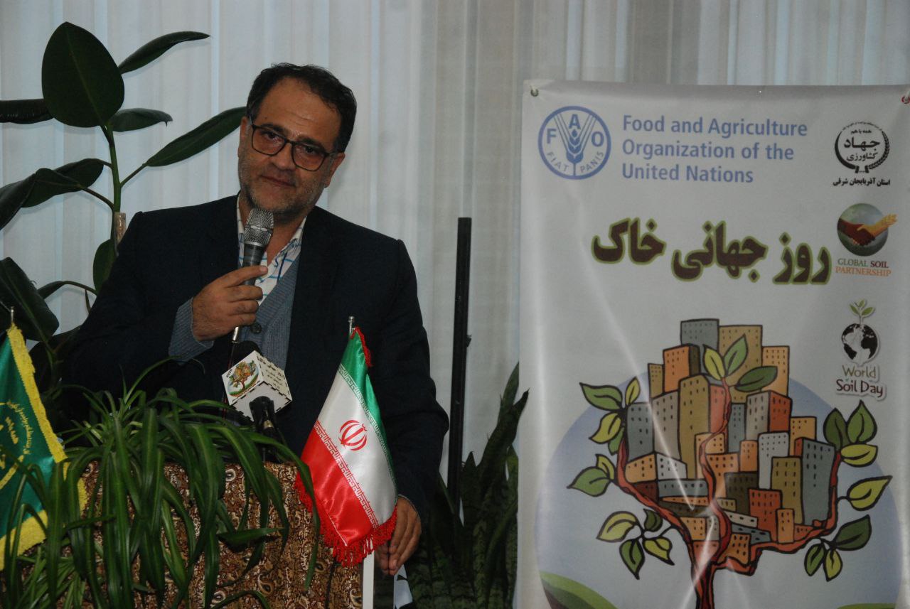 تأکید مسئولان مرند بر نقش فرهنگ‌سازی در حفاظت از خاک