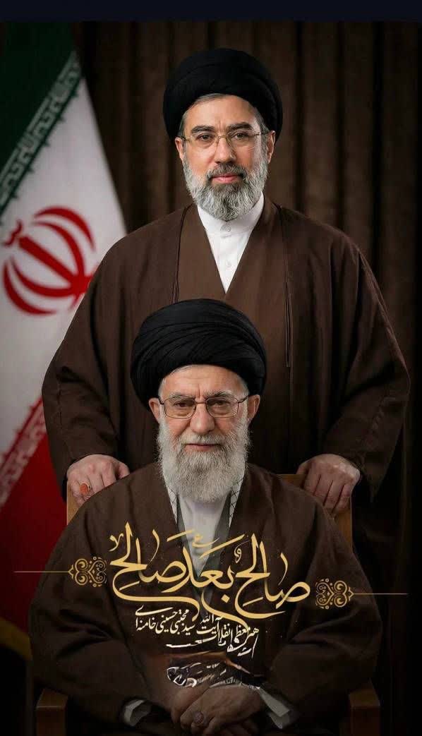 آیت‌الله سید مجتبی حسینی خامنه‌ای به عنوان سومین رهبر جمهوری اسلامی ایران معرفی شد