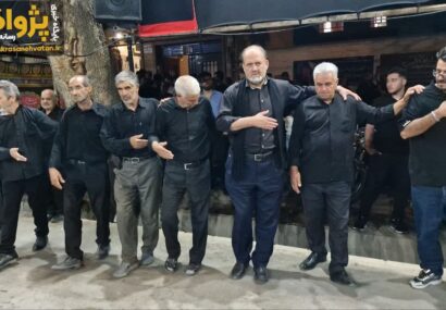 حضور مدیرمسئول پایگاه خبری پژواک رسانه وطن در عزاداری خیابانی مرند
