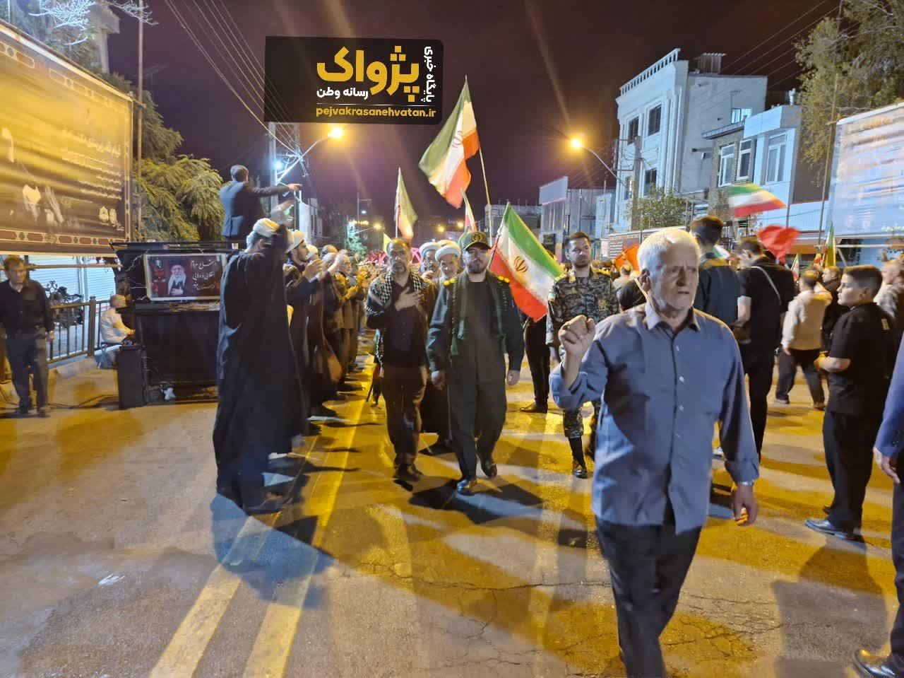 یکصد و پنجاه‌ویکمین اجتماع شبانه مردم مرند برگزار شد